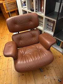 Eames lounge chair copia