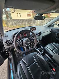 Audi A1 Sline 1.6 TDI 116 CV  Interni Exclusive