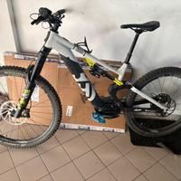 MTB enduro Huqswarna Hard Cross 4 taglia M