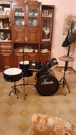 batteria per ragazzo 