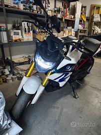 BMW G310R