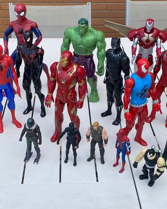 Marvel Avengers personaggi Batman Spiderman Hulk