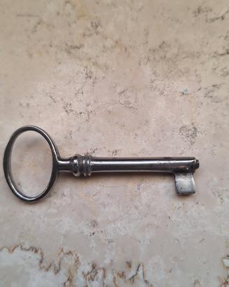 Piccola chiave d'epoca da collezione L.6 cm.