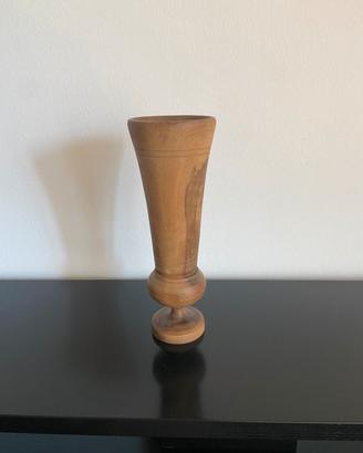 Vaso in legno