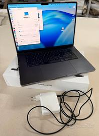 MacBook Pro 16” M3 Pro 18GB 512GB – Pari al Nuovo