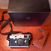 Leica M10 silver