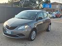lancia-ypsilon-1-2-69-cv-5-porte-silver