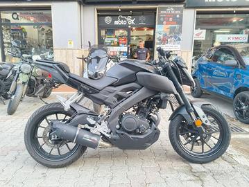 YAMAHA MT 125 .