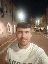 Giovane Perito elettronico