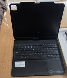 Custodia con tastiera per Ipad Air 13 ultima gener