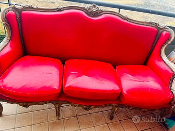 Divano ecopelle rosso