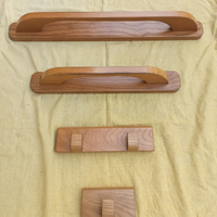 Porta asciugamani e appendi abiti legno massello