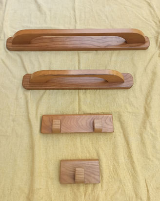 Porta asciugamani e appendi abiti legno massello