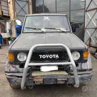 Ricambi Toyota Land Cruiser VX 2.5 del 1994
