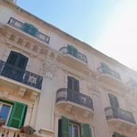 Trivani in palazzo storico