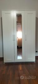 Armadio con specchio Brimnes ikea 100€