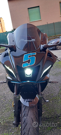 Yamaha r7