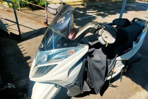 Kymco g dink 300 bianco del 2012