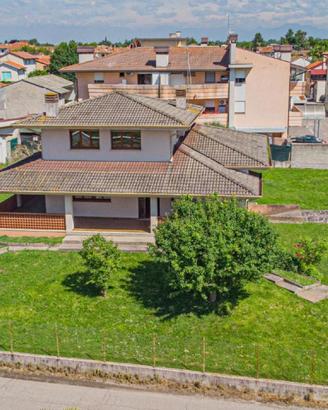 VILLA TRICAMERE PIANO UNICO, ZONA CENTRALE