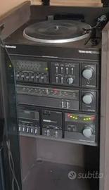 Stereo con giradischi