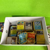 Lotto carte pokemon misto