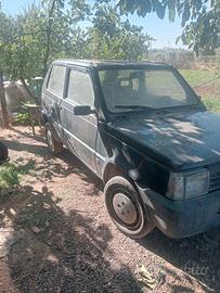 fiat panda 750 .
