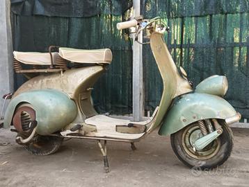 Vespa 1951 conservata perfettamente