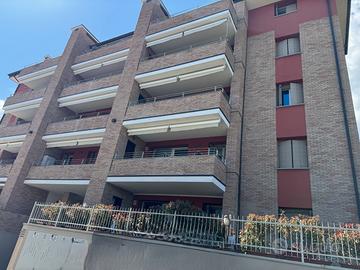 Design d'Autore e Luce Infinita il tuo Trilocale