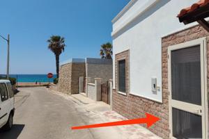 Economica fronte mare libera giugno luglio