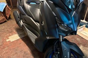 Yamaha XMAX 300