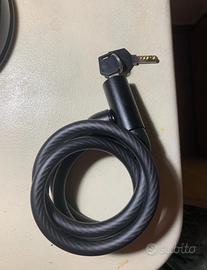 Lucchetto a cavo Btwin