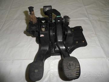PEDALIERA FRENO + FRIZIONE ALFA ROMEO 147 Serie (9