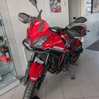 Moto Morini X-Cape 649 Goldi Edition