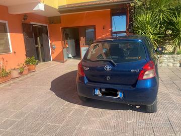 Toyota Yaris .. 1.4 tdi solo ricambi