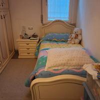 cameretta bambina in legno crema