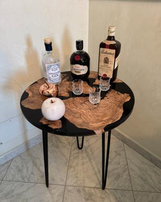 ✅ Tavolinl in legno di ulivo e resina