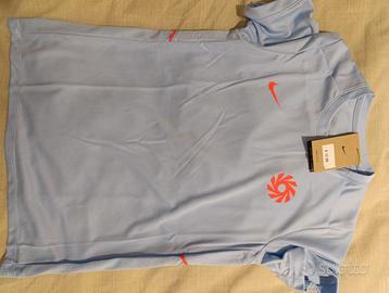 n.2 T-shirt Nike originale, taglia L kids