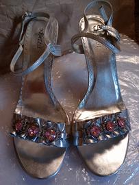 Scarpe Argentate con il tacco alto 9,7 cm