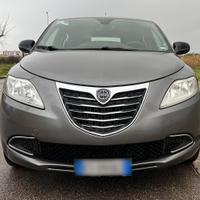 Lancia Y GPL 2013, un proprietario, frizione nuova