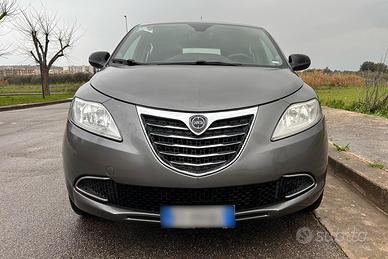 Lancia Y GPL 2013, un proprietario, frizione nuova