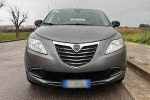 Lancia Y GPL 2013, un proprietario, frizione nuova