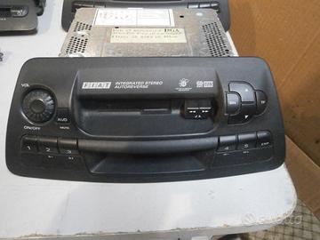 3 Autoradio Grundig