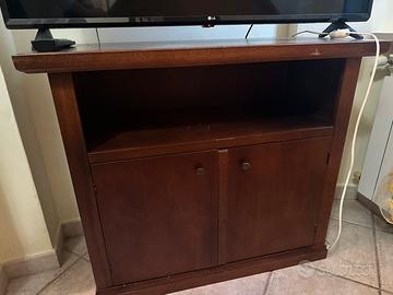 Mobiletto TV legno