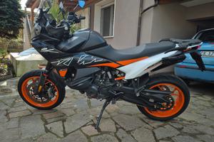 ktm 890 smt