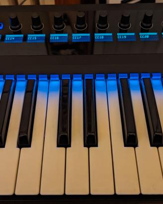 Tastiera Kontrol S61 MK1