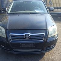 TOYOTA AVENSIS 2006 C/SIGLA 1CDFTV