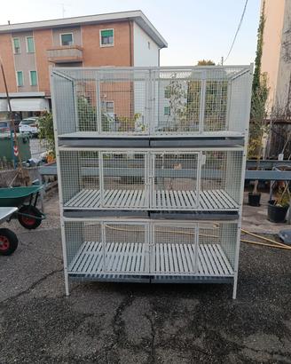 Gabbia ricovero per cani