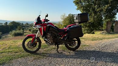 Honda Africa Twin 1100 DCT 2021 Full