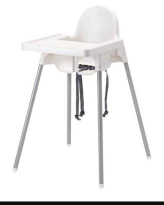 seggiolino ikea con tavolino 