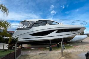 Beneteau gt 36 gran turismo fuoribordo